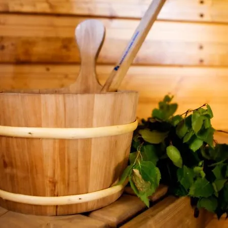 度假居 萨尔哥拉蒂度假宾馆 Längelmäki